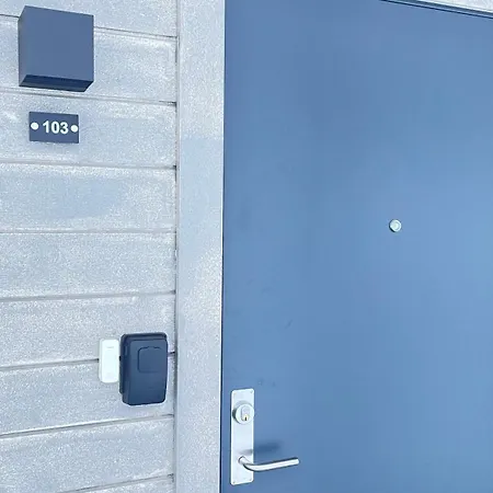 Апартаменты Great And Brand New 103 *